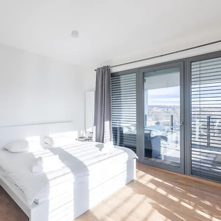 Cozy With Balcony